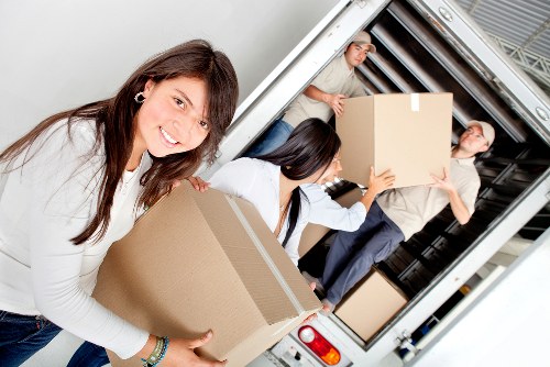 Governing law and contract terms for UK moving services